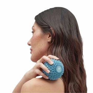 L*Space Blue Vibrating Workout Recovery Massage Ball